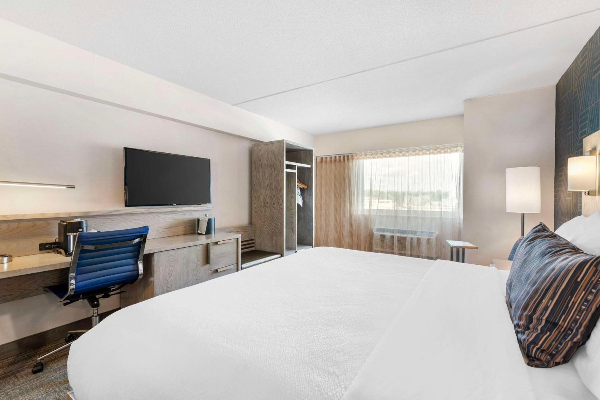 Best Western Plus Landmark Inn Лакония Екстериор снимка