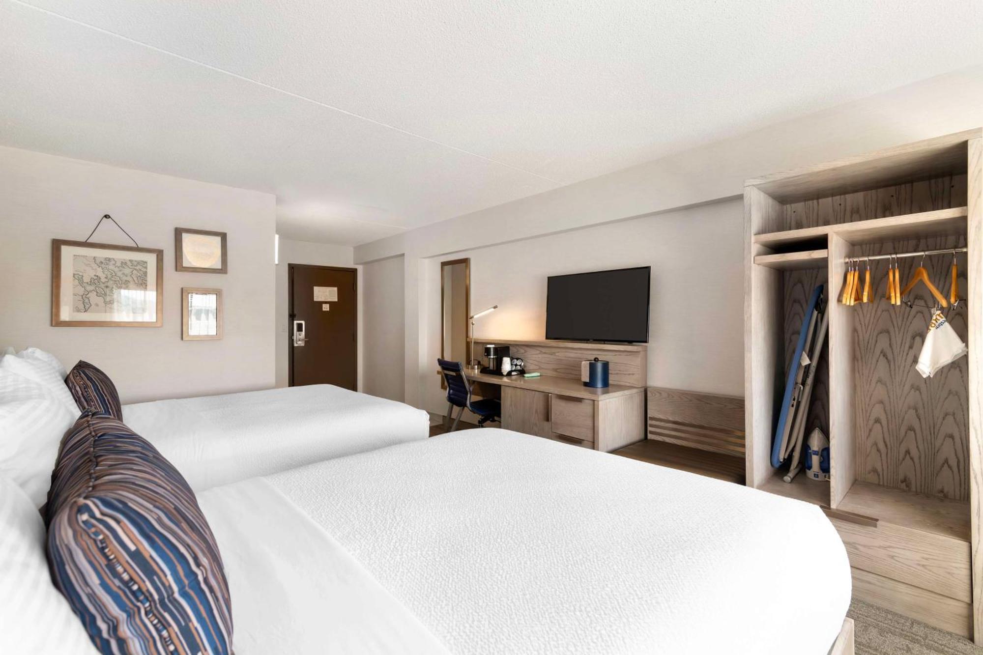 Best Western Plus Landmark Inn Лакония Екстериор снимка